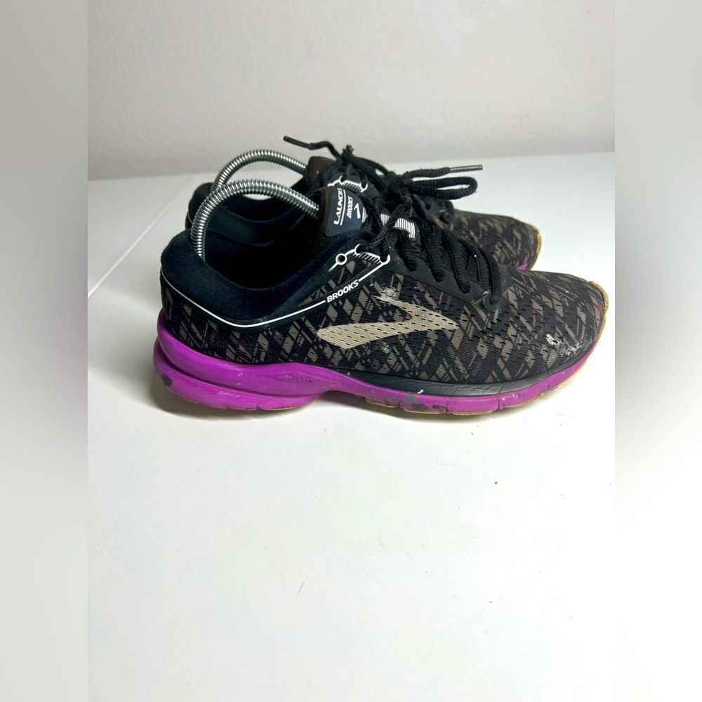 Brooks Launch 5 Purple Black Women's Athletic Shoes US Size  8